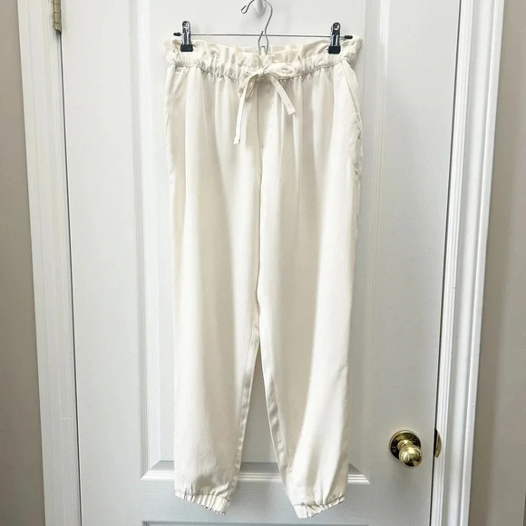Banana Republic Paperbag Waist Tencel Joggers Relaxed Fit Pants Ivory Size XS - Picture 3 of 14